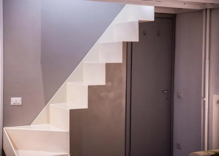 Maison 12 - Vintage Loft Duomo ميلان
